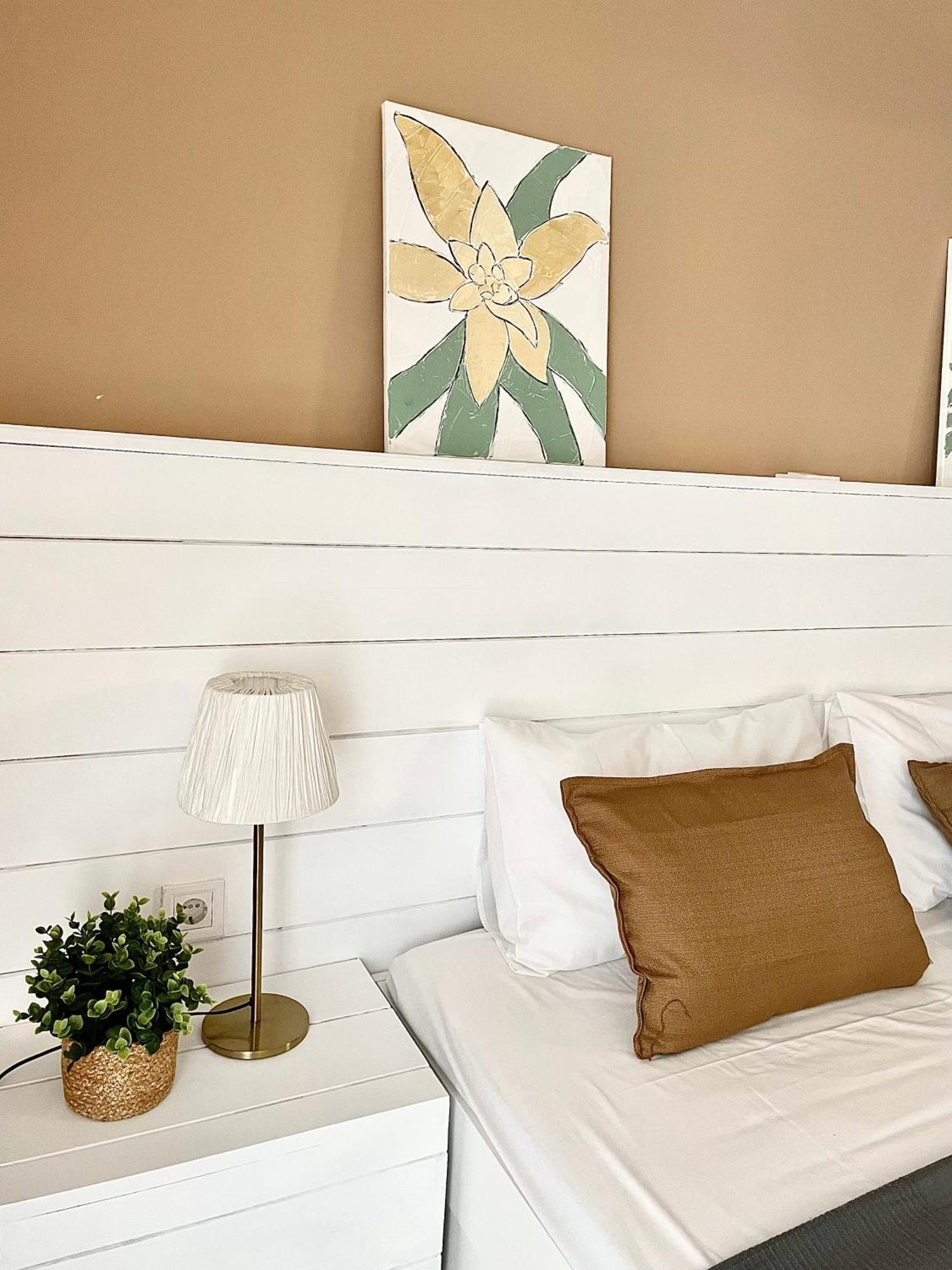 Comfy And Spacious Two Bedroom Apartment With Balcony Atenas Exterior foto